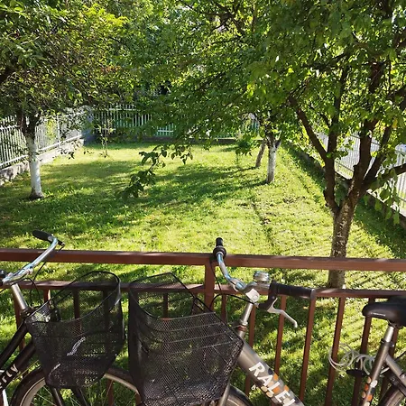 Appartement 1 *